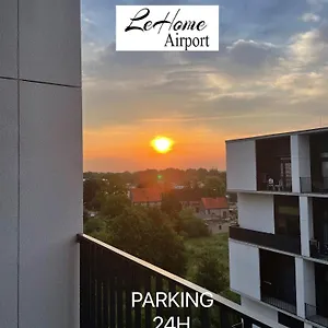  Apartment Lehome Airport